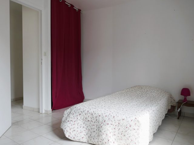 Maison Bouchemaine chambre 2 E-BIS-IMMOBILIER