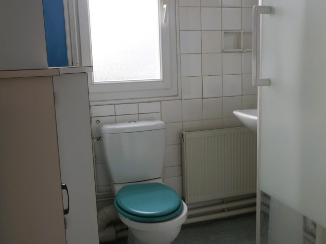 Maison St Gemmes SL salle de douches E-BIS-IMMOBILIER exclusivité