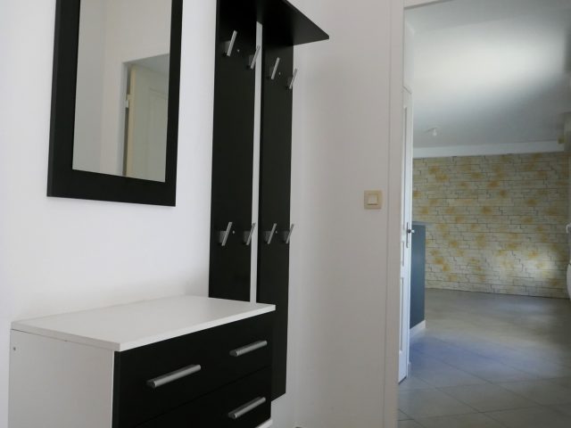 Appartement Avrillé entrée E-BIS-IMMOBILIER